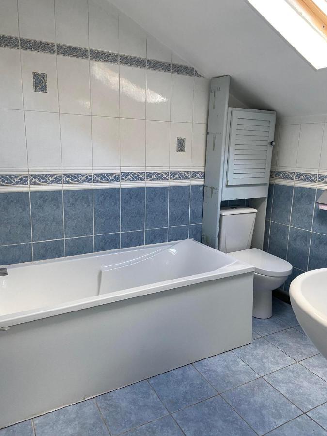 Maison Au Calme A L'Oree Du Bois. Acces A13-A14 Оржевал Екстериор снимка